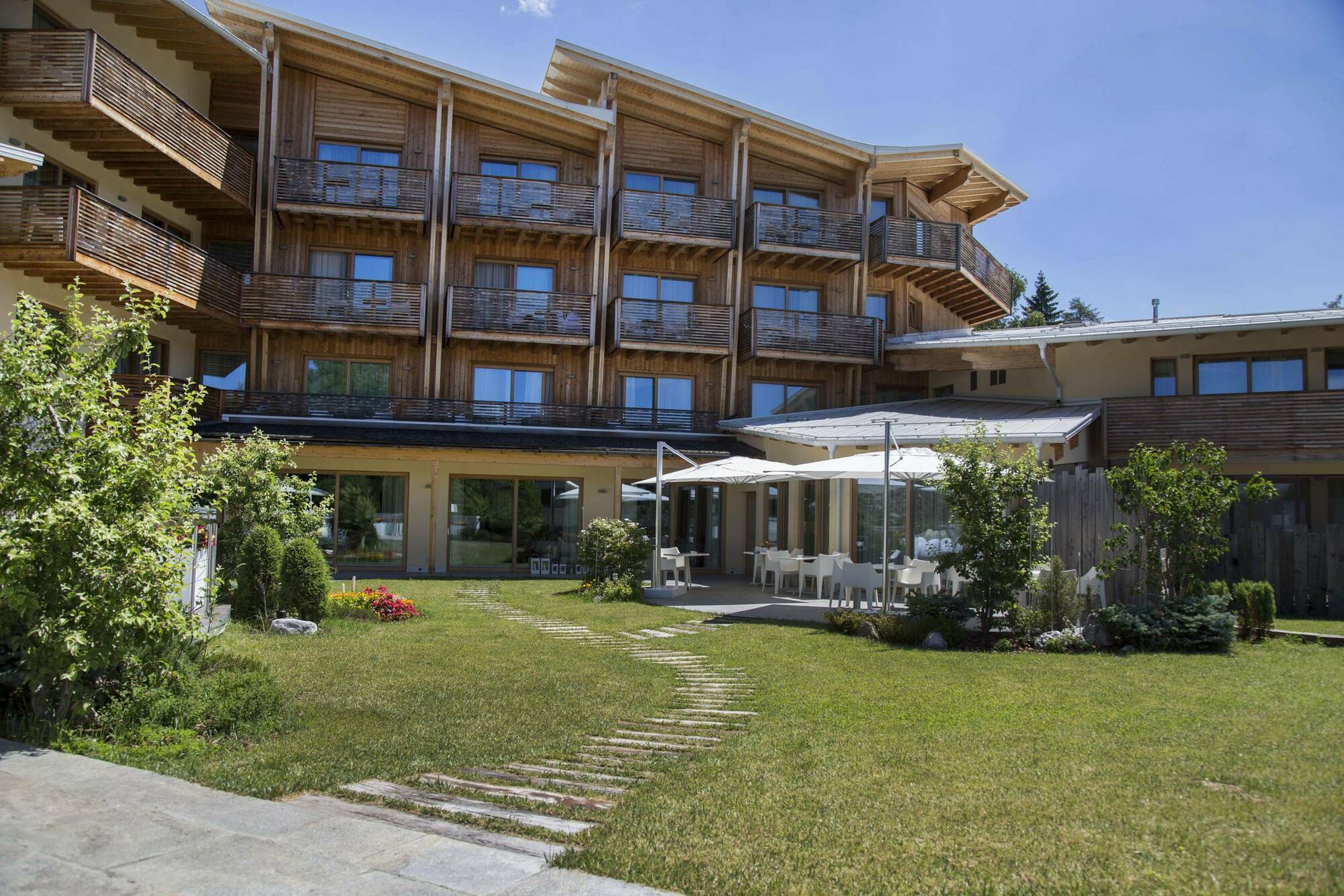 Blu Hotel Natura & Spa - Adults Only Folgaria Eksteriør billede